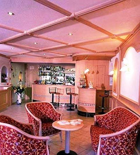 Hotel Piancastello Андало Екстериор снимка