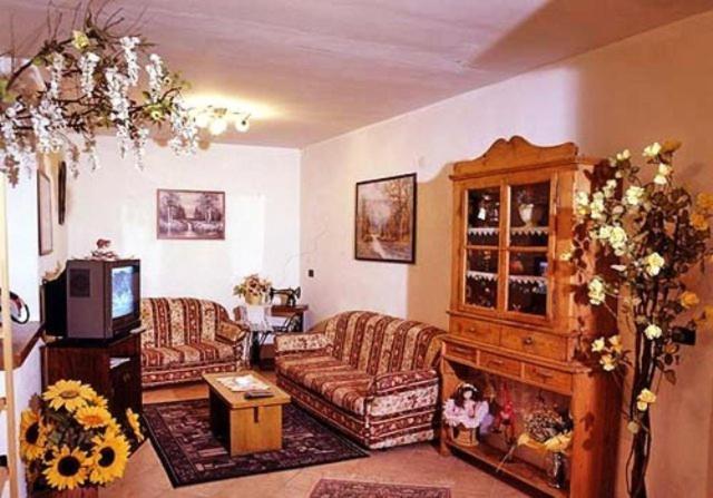 Hotel Piancastello Андало Екстериор снимка