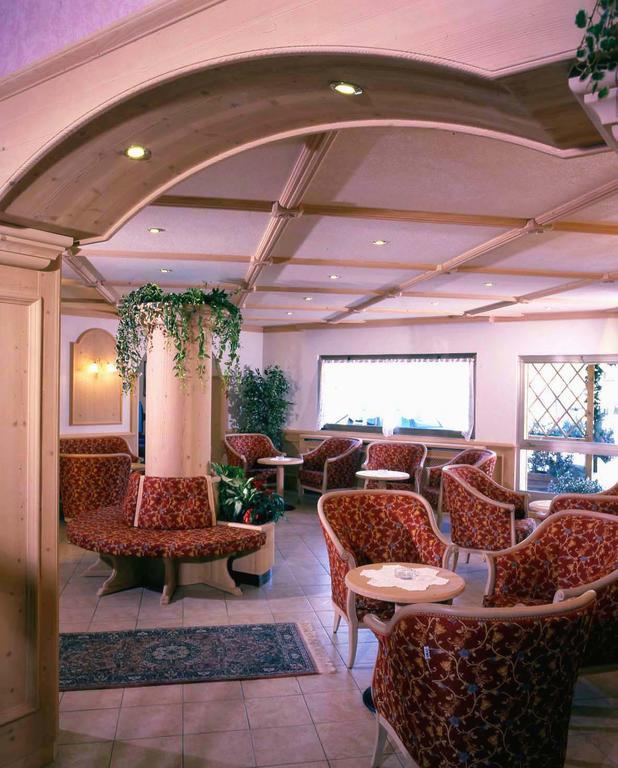 Hotel Piancastello Андало Екстериор снимка