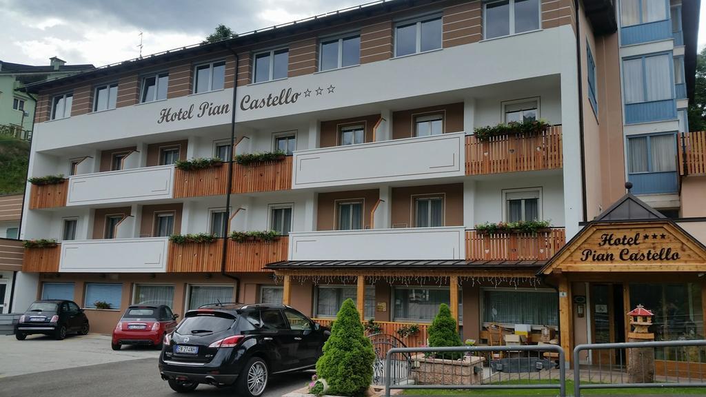 Hotel Piancastello Андало Екстериор снимка