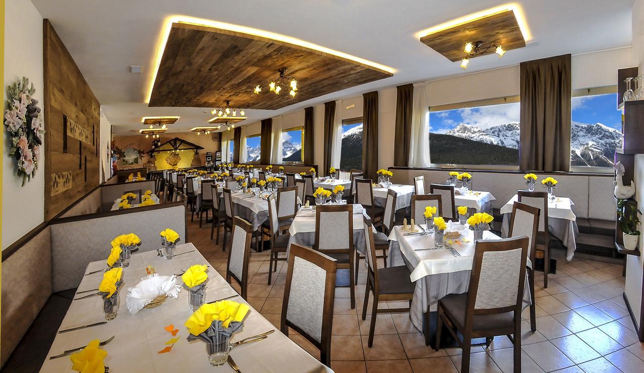 Hotel Piancastello Андало Екстериор снимка